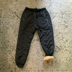 NWOT Insulated quilted pants